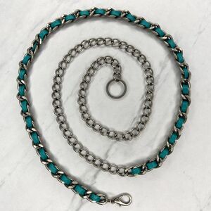 Silver Tone Faux Leather Woven Chain Link Belt Y2K One Size (OS) ✨